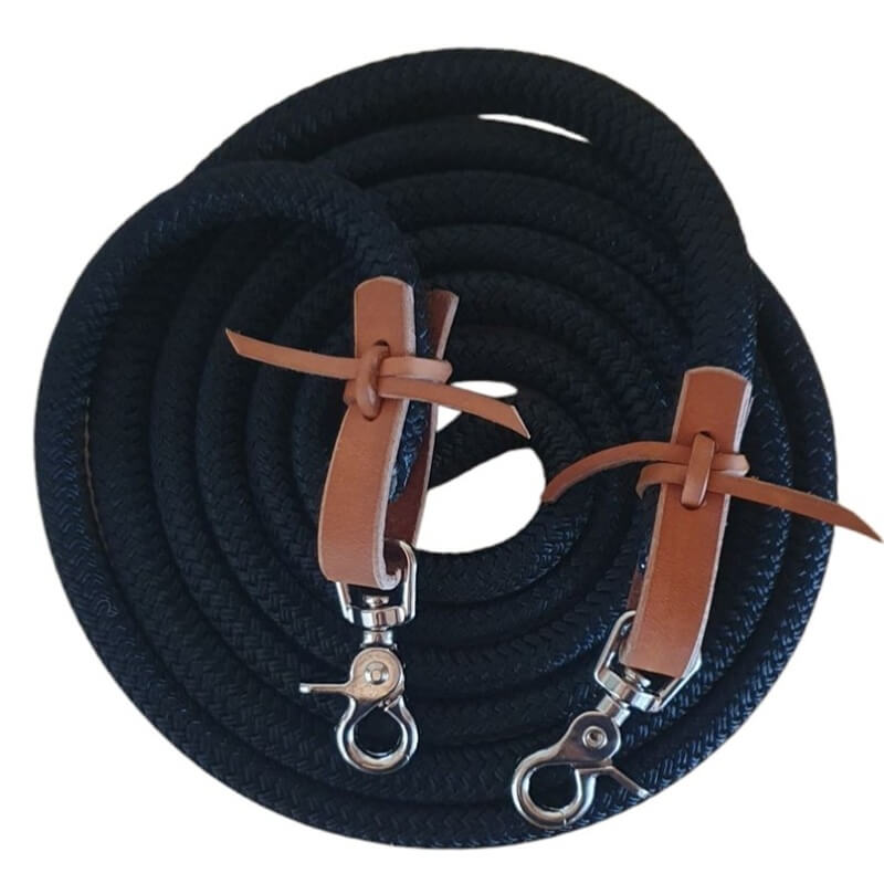 svart reptygel för ridning