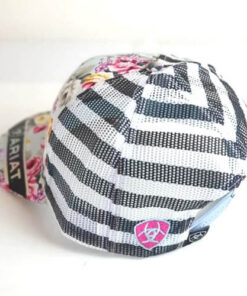 blommig och luftig keps bak