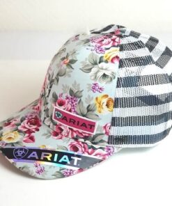 blommig och luftig keps