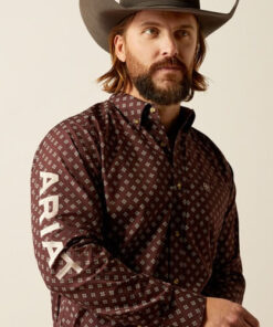 Team Koen Fitted Shirt