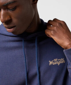 Marinblå hoodie med tryck från Wrangler