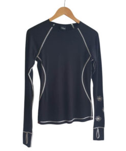 svart undertröja i merinoull