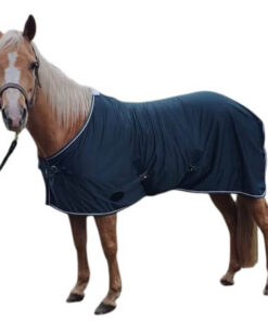 grönt hästtäcke i blank tunn polyester