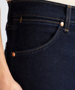 Wrangler Wrancher Bootcut jean i mörkblå denim