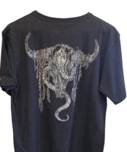 Svart T-shirt med tryck på ryggen